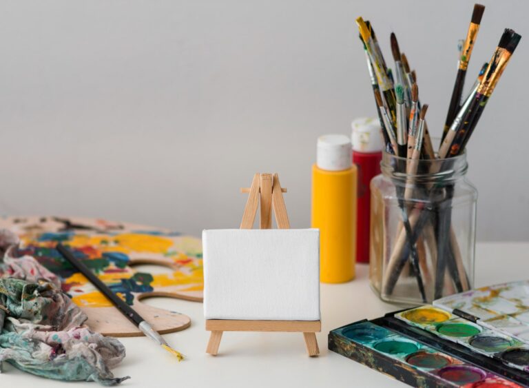 Adults creating vibrant folk art paintings during an engaging art class at Rajni Dutta Art, exploring traditional techniques and self-expression.